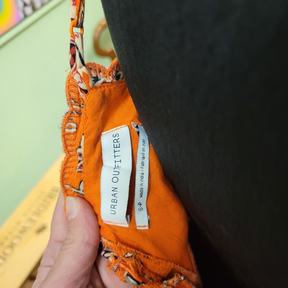 Urban Outfitters Vibrant Orange Patterned Top - Picture 2 of 2